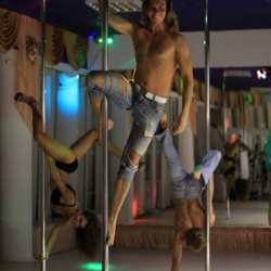 Pole dance & Strip - Heels Dance Lila Center