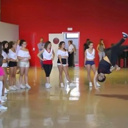 Escola de Ball i Teatre GI - Mataró Maresme