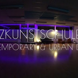 Tanzschule iDanZz College