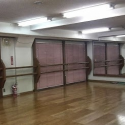 Kuwahara Ballet Academy Kikuna Dance Studio