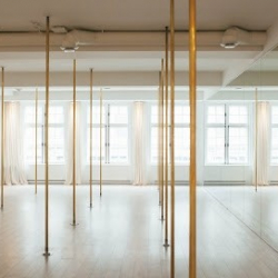 Milan Pole Dance Studio - Montréal