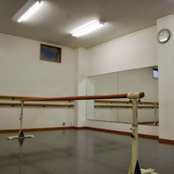 Mimoza Studio Ballet School