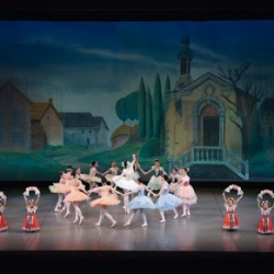 NAOKO School of Ballet