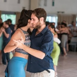Scuola di Tango Argentino Pisa 'NoprofiTango'