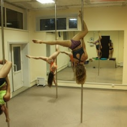 Pole Dance School