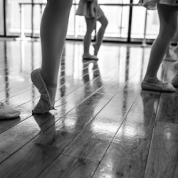Two Shoes Dance Academy Japan