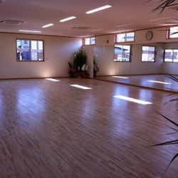ヨシダスポーツダンススタジオ