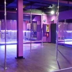 Zero Gravity Pole Studio - Pole Dance Baumholder - Rheinland-Pfalz - Saarland
