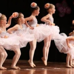 Academia Broadway - Escola de Dança, Música e Teatro Musical