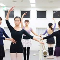 Aki Ballet Studio