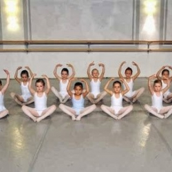 Private Ballettakademie u. Tanzzentrum Benedict Manniegel
